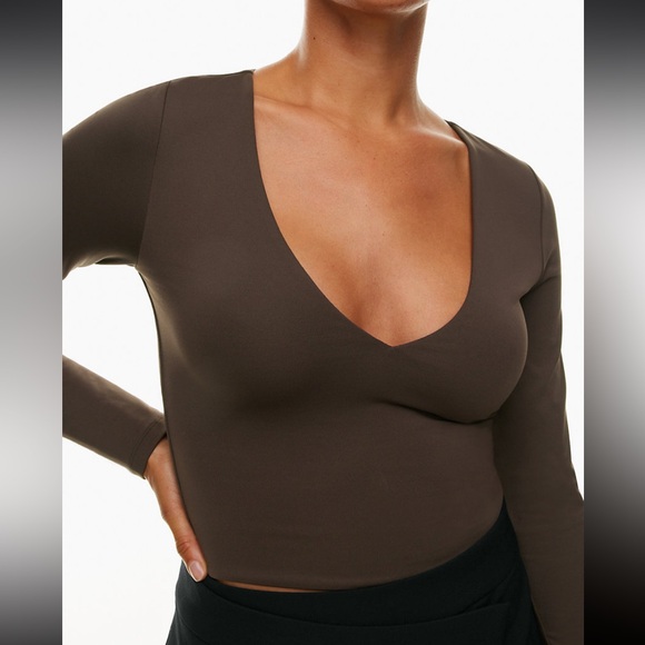 Babaton Contour V-neck Longsleeve - Mocha - Picture 1 of 9